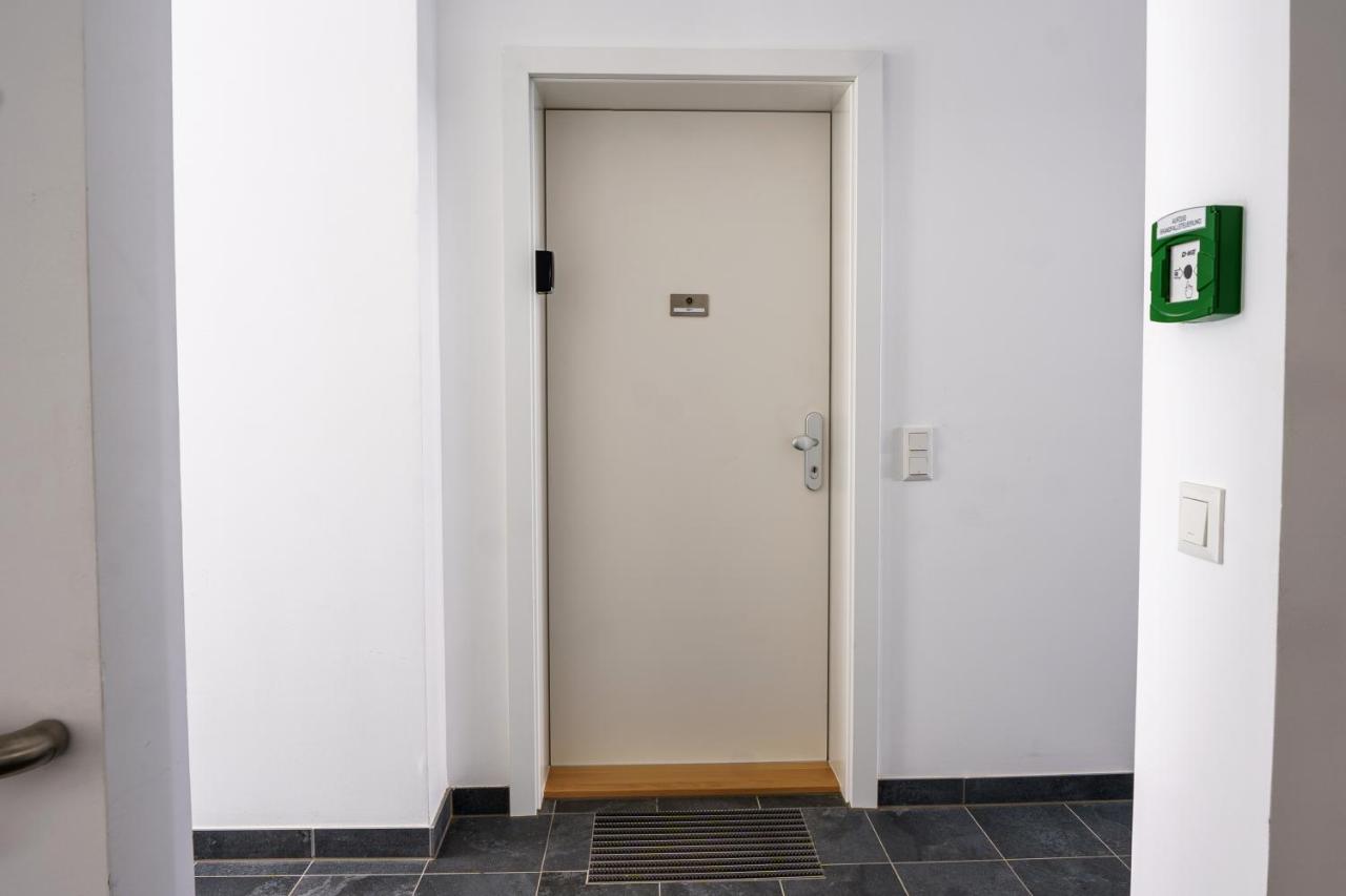 Vienna City Apartments 1140 Виена Екстериор снимка